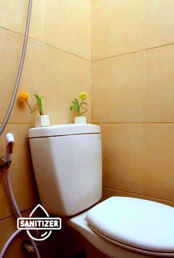 Отель Bantal Guling Trans Бандунг Экстерьер фото